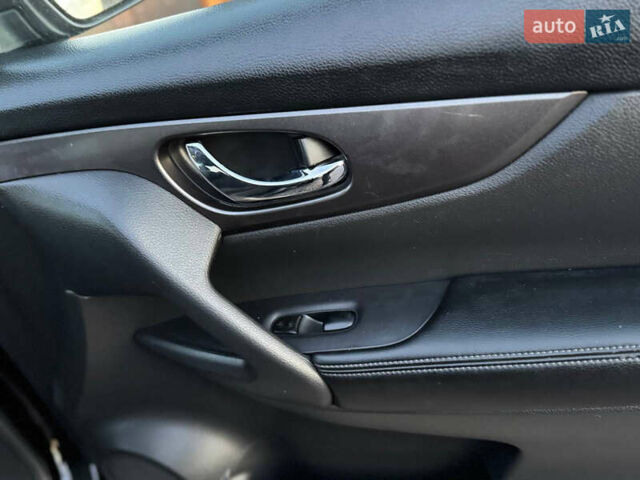 Чорний Ніссан Rogue, об'ємом двигуна 2.5 л та пробігом 150 тис. км за 11250 $, фото 50 на Automoto.ua