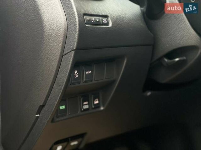 Черный Ниссан Rogue, объемом двигателя 2.5 л и пробегом 145 тыс. км за 11900 $, фото 12 на Automoto.ua