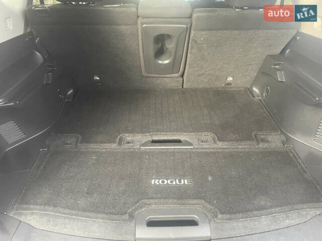 Черный Ниссан Rogue, объемом двигателя 2.5 л и пробегом 168 тыс. км за 11800 $, фото 36 на Automoto.ua