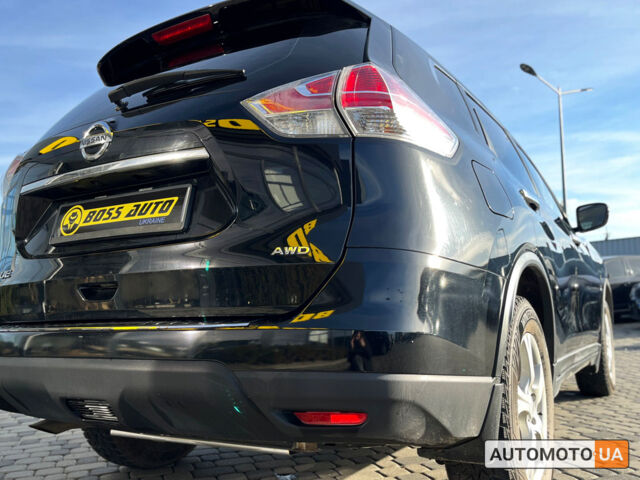 Черный Ниссан Rogue, объемом двигателя 2.5 л и пробегом 164 тыс. км за 12300 $, фото 9 на Automoto.ua