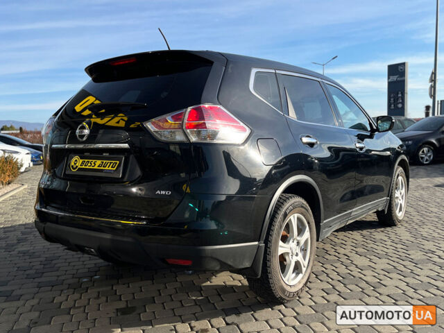 Черный Ниссан Rogue, объемом двигателя 2.5 л и пробегом 164 тыс. км за 12300 $, фото 6 на Automoto.ua