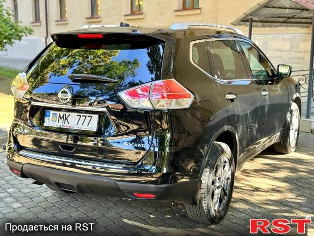 Черный Ниссан Rogue, объемом двигателя 2.5 л и пробегом 185 тыс. км за 11999 $, фото 1 на Automoto.ua