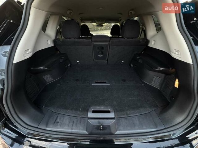 Черный Ниссан Rogue, объемом двигателя 2.49 л и пробегом 192 тыс. км за 11999 $, фото 13 на Automoto.ua