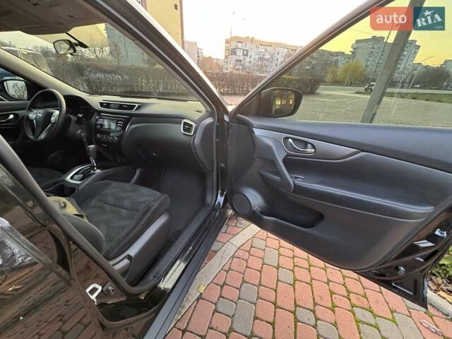 Черный Ниссан Rogue, объемом двигателя 2.49 л и пробегом 192 тыс. км за 11999 $, фото 11 на Automoto.ua