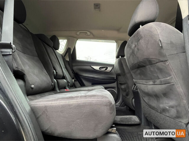 Черный Ниссан Rogue, объемом двигателя 2.5 л и пробегом 191 тыс. км за 13300 $, фото 22 на Automoto.ua