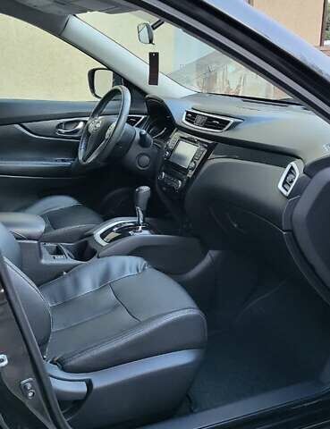 Черный Ниссан Rogue, объемом двигателя 2.5 л и пробегом 165 тыс. км за 13990 $, фото 13 на Automoto.ua