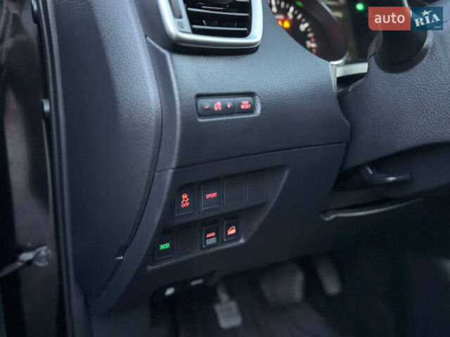 Чорний Ніссан Rogue, об'ємом двигуна 2.5 л та пробігом 150 тис. км за 11250 $, фото 37 на Automoto.ua