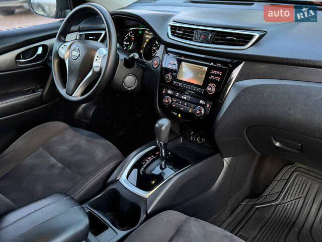 Чорний Ніссан Rogue, об'ємом двигуна 2.5 л та пробігом 150 тис. км за 11250 $, фото 48 на Automoto.ua