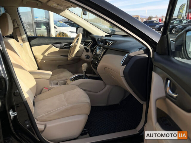 Черный Ниссан Rogue, объемом двигателя 2.5 л и пробегом 164 тыс. км за 12300 $, фото 27 на Automoto.ua