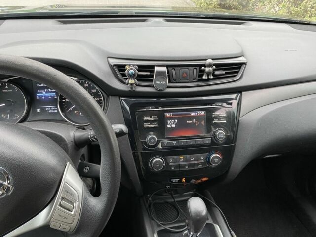 Черный Ниссан Rogue, объемом двигателя 2.5 л и пробегом 267 тыс. км за 9500 $, фото 7 на Automoto.ua