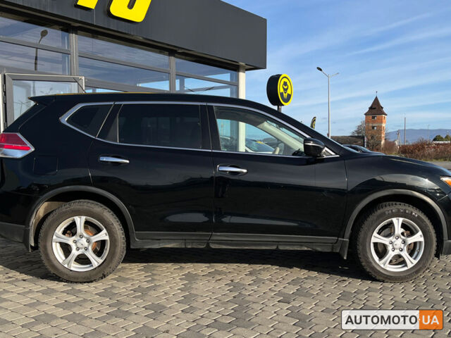 Черный Ниссан Rogue, объемом двигателя 2.5 л и пробегом 164 тыс. км за 12300 $, фото 7 на Automoto.ua