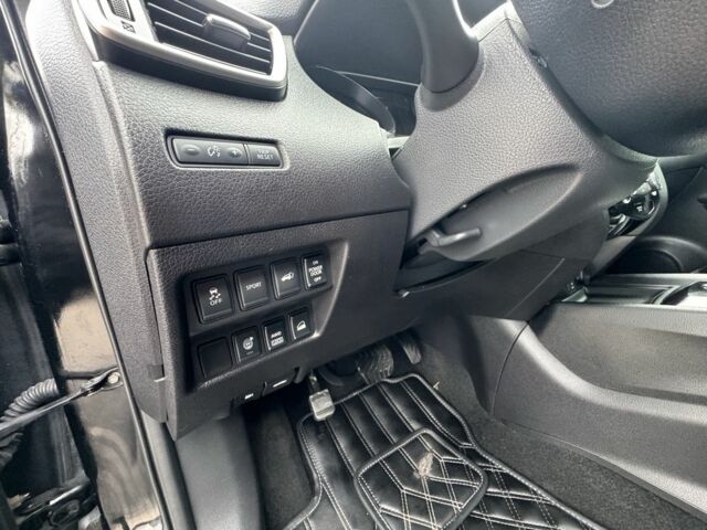 Черный Ниссан Rogue, объемом двигателя 2.5 л и пробегом 160 тыс. км за 13500 $, фото 20 на Automoto.ua