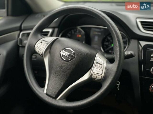 Черный Ниссан Rogue, объемом двигателя 2.5 л и пробегом 145 тыс. км за 11900 $, фото 14 на Automoto.ua