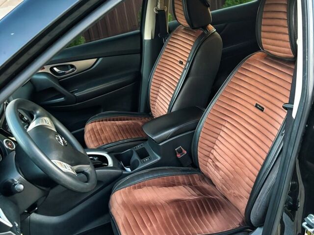 Черный Ниссан Rogue, объемом двигателя 2.4 л и пробегом 120 тыс. км за 14200 $, фото 11 на Automoto.ua