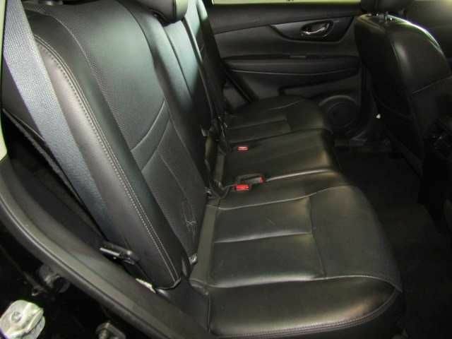 Черный Ниссан Rogue, объемом двигателя 2.5 л и пробегом 162 тыс. км за 11200 $, фото 8 на Automoto.ua