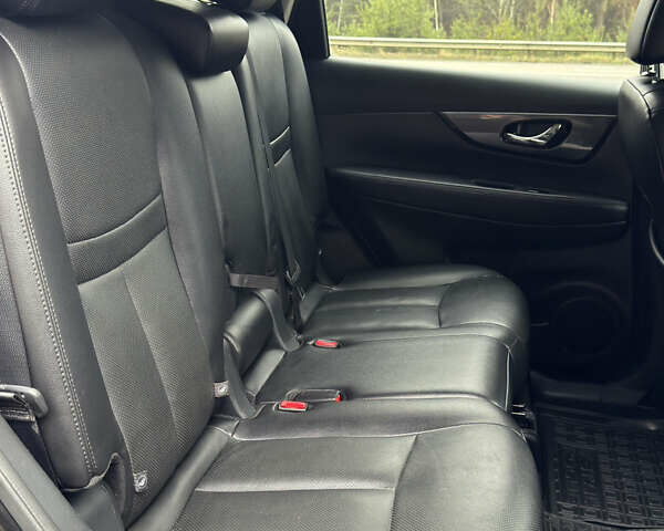 Чорний Ніссан Rogue, об'ємом двигуна 2.5 л та пробігом 165 тис. км за 12800 $, фото 27 на Automoto.ua