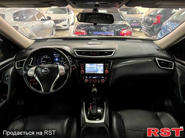 Черный Ниссан Rogue, объемом двигателя 25 л и пробегом 152 тыс. км за 13600 $, фото 12 на Automoto.ua