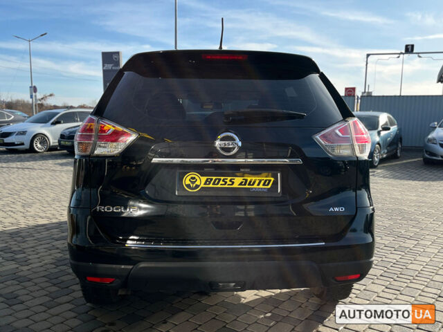 Черный Ниссан Rogue, объемом двигателя 2.5 л и пробегом 164 тыс. км за 12300 $, фото 5 на Automoto.ua