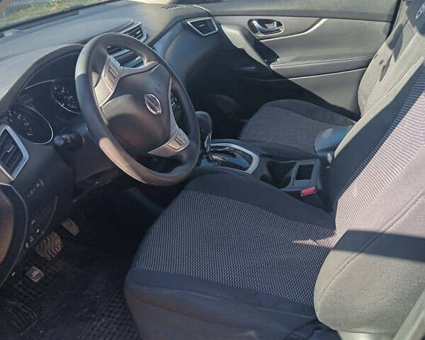 Черный Ниссан Rogue, объемом двигателя 2.5 л и пробегом 90 тыс. км за 15000 $, фото 1 на Automoto.ua