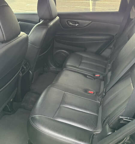 Ніссан Rogue 2015 у Миколаєві на Automoto.ua Чорний Ніссан Rogue, об'ємом двигуна 2.5 л та пробігом 132 тис. км за 14500 $, фото 17 на Automoto.ua