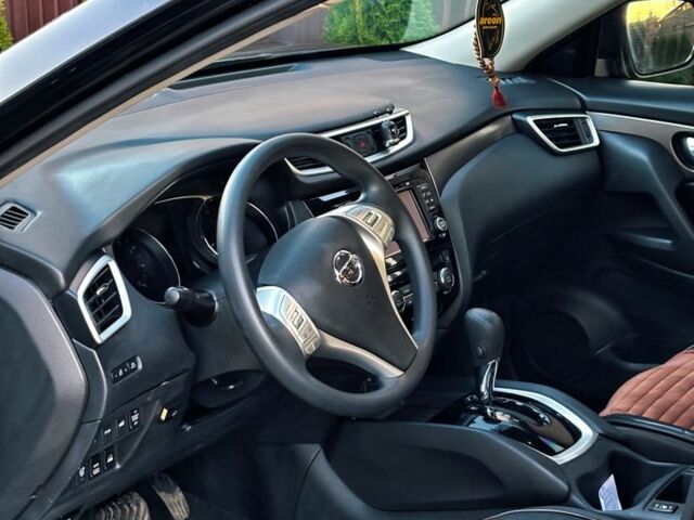 Черный Ниссан Rogue, объемом двигателя 2.4 л и пробегом 120 тыс. км за 14200 $, фото 12 на Automoto.ua