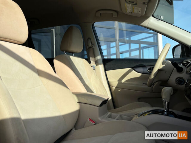 Черный Ниссан Rogue, объемом двигателя 2.5 л и пробегом 164 тыс. км за 12300 $, фото 26 на Automoto.ua