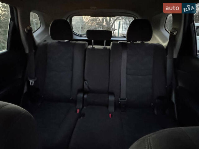 Чорний Ніссан Rogue, об'ємом двигуна 2.5 л та пробігом 150 тис. км за 11250 $, фото 43 на Automoto.ua