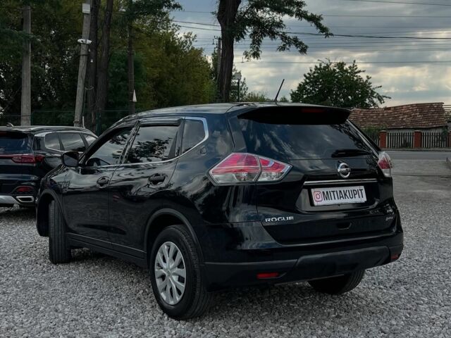 Черный Ниссан Rogue, объемом двигателя 0 л и пробегом 175 тыс. км за 12000 $, фото 1 на Automoto.ua