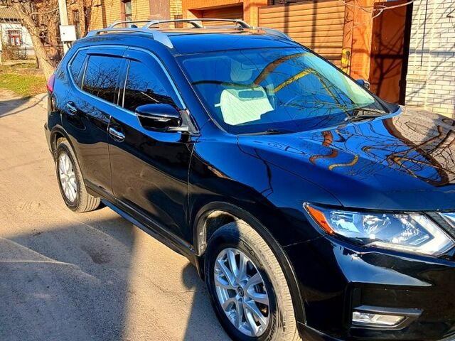 Черный Ниссан Rogue, объемом двигателя 2.5 л и пробегом 104 тыс. км за 15500 $, фото 6 на Automoto.ua