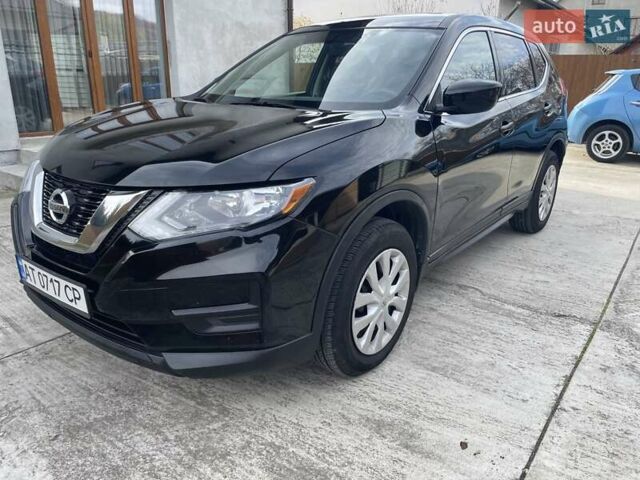 Черный Ниссан Rogue, объемом двигателя 2.49 л и пробегом 165 тыс. км за 14000 $, фото 4 на Automoto.ua