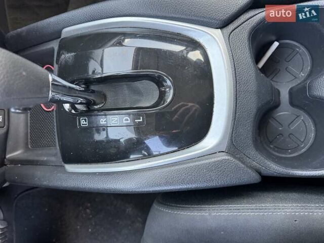 Чорний Ніссан Rogue, об'ємом двигуна 2.5 л та пробігом 201 тис. км за 12800 $, фото 10 на Automoto.ua