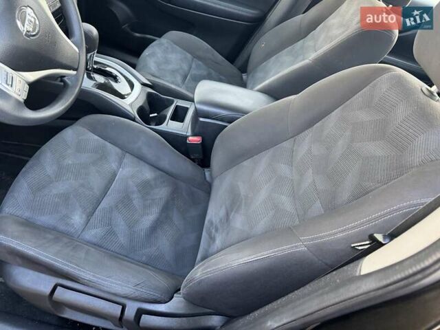 Чорний Ніссан Rogue, об'ємом двигуна 2.5 л та пробігом 201 тис. км за 12800 $, фото 8 на Automoto.ua