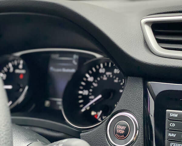 Черный Ниссан Rogue, объемом двигателя 2.49 л и пробегом 211 тыс. км за 12800 $, фото 29 на Automoto.ua