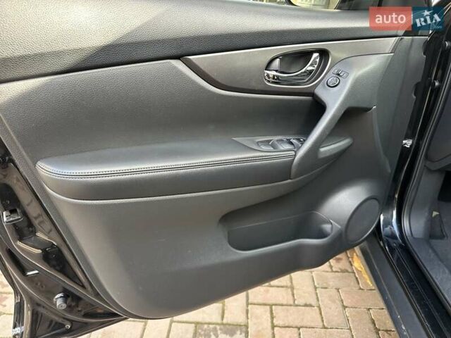 Черный Ниссан Rogue, объемом двигателя 2.5 л и пробегом 96 тыс. км за 12900 $, фото 10 на Automoto.ua