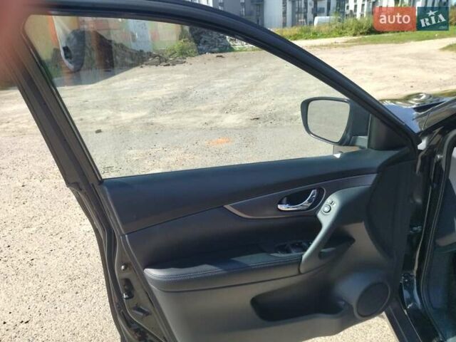 Ніссан Rogue 2016 у Львові на Automoto.ua Чорний Ніссан Rogue, об'ємом двигуна 2.5 л та пробігом 230 тис. км за 10700 $, фото 5 на Automoto.ua