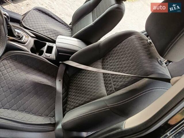 Черный Ниссан Rogue, объемом двигателя 2.49 л и пробегом 187 тыс. км за 11999 $, фото 4 на Automoto.ua