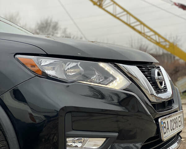 Черный Ниссан Rogue, объемом двигателя 2.49 л и пробегом 211 тыс. км за 12800 $, фото 21 на Automoto.ua