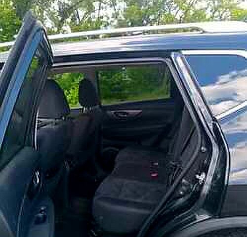 Черный Ниссан Rogue, объемом двигателя 2.5 л и пробегом 199 тыс. км за 9750 $, фото 5 на Automoto.ua