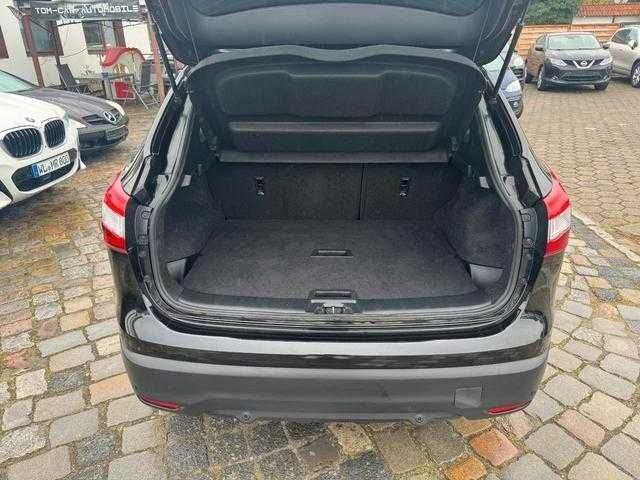 Черный Ниссан Rogue, объемом двигателя 1.2 л и пробегом 80 тыс. км за 11100 $, фото 8 на Automoto.ua