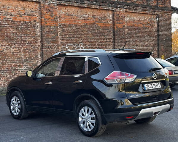 Черный Ниссан Rogue, объемом двигателя 2.49 л и пробегом 187 тыс. км за 11800 $, фото 5 на Automoto.ua