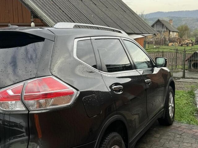 Черный Ниссан Rogue, объемом двигателя 2.5 л и пробегом 105 тыс. км за 14800 $, фото 3 на Automoto.ua