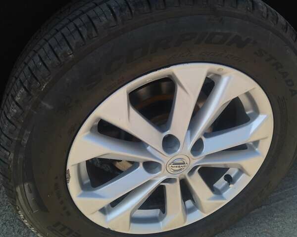 Ніссан Rogue 2016 у Львові на Automoto.ua Чорний Ніссан Rogue, об'ємом двигуна 2.5 л та пробігом 230 тис. км за 10700 $, фото 2 на Automoto.ua