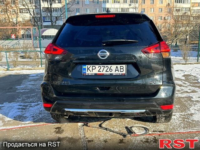 Черный Ниссан Rogue, объемом двигателя 2.5 л и пробегом 147 тыс. км за 12700 $, фото 5 на Automoto.ua