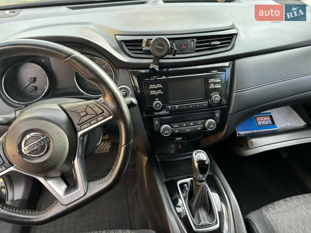 Чорний Ніссан Rogue, об'ємом двигуна 2.49 л та пробігом 102 тис. км за 14200 $, фото 9 на Automoto.ua