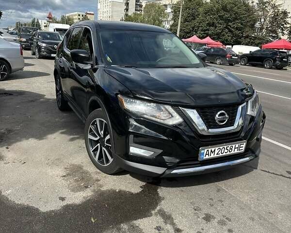 Черный Ниссан Rogue, объемом двигателя 2.5 л и пробегом 130 тыс. км за 13400 $, фото 3 на Automoto.ua