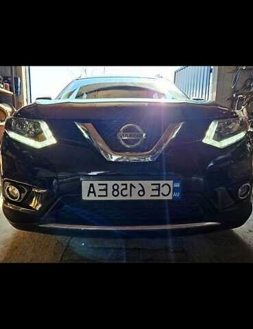 Черный Ниссан Rogue, объемом двигателя 2.49 л и пробегом 125 тыс. км за 12700 $, фото 32 на Automoto.ua