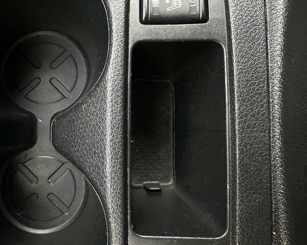 Чорний Ніссан Rogue, об'ємом двигуна 2.49 л та пробігом 102 тис. км за 14200 $, фото 11 на Automoto.ua