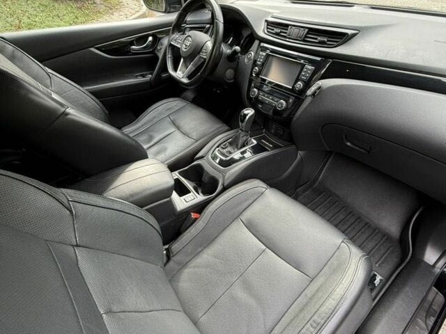 Черный Ниссан Rogue, объемом двигателя 2 л и пробегом 99 тыс. км за 10100 $, фото 9 на Automoto.ua