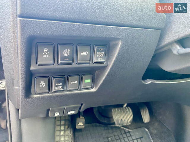 Чорний Ніссан Rogue, об'ємом двигуна 2.49 л та пробігом 86 тис. км за 14999 $, фото 13 на Automoto.ua