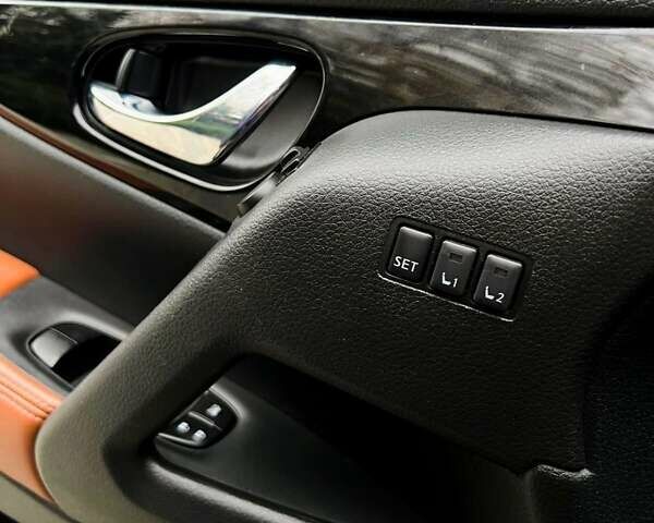 Чорний Ніссан Rogue, об'ємом двигуна 2.5 л та пробігом 154 тис. км за 16999 $, фото 11 на Automoto.ua